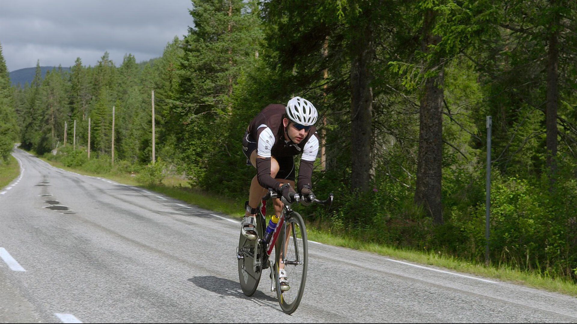 主力告急 曼城确认马尔穆什将缺席德比，马尔默主力球员